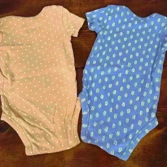 9 Month Girls Onesies - Picture 4 of 4